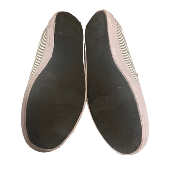 Canvas shoe size 12 women’s - Picture 3 of 4